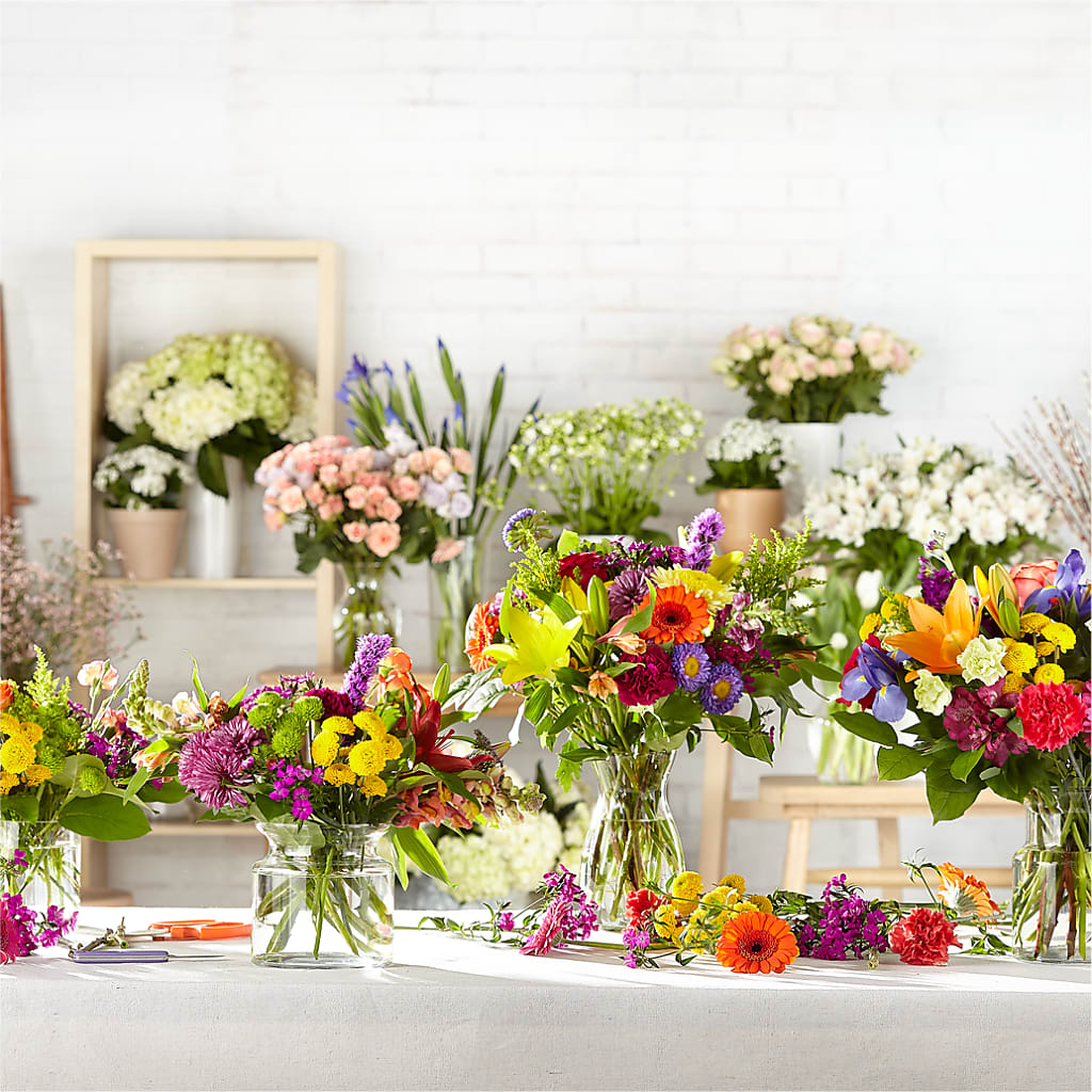 Bold & Bright – A Florist Original – Nela Park Florist Llc, East Cleveland OH