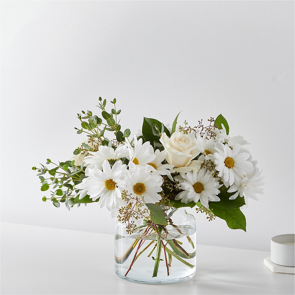 Fresh Linen Bouquet – Nela Park Florist Llc, East Cleveland OH