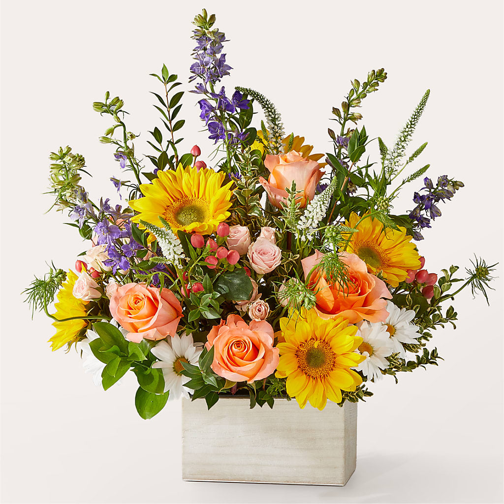 The Good Life Bouquet – Nela Park Florist Llc, East Cleveland OH