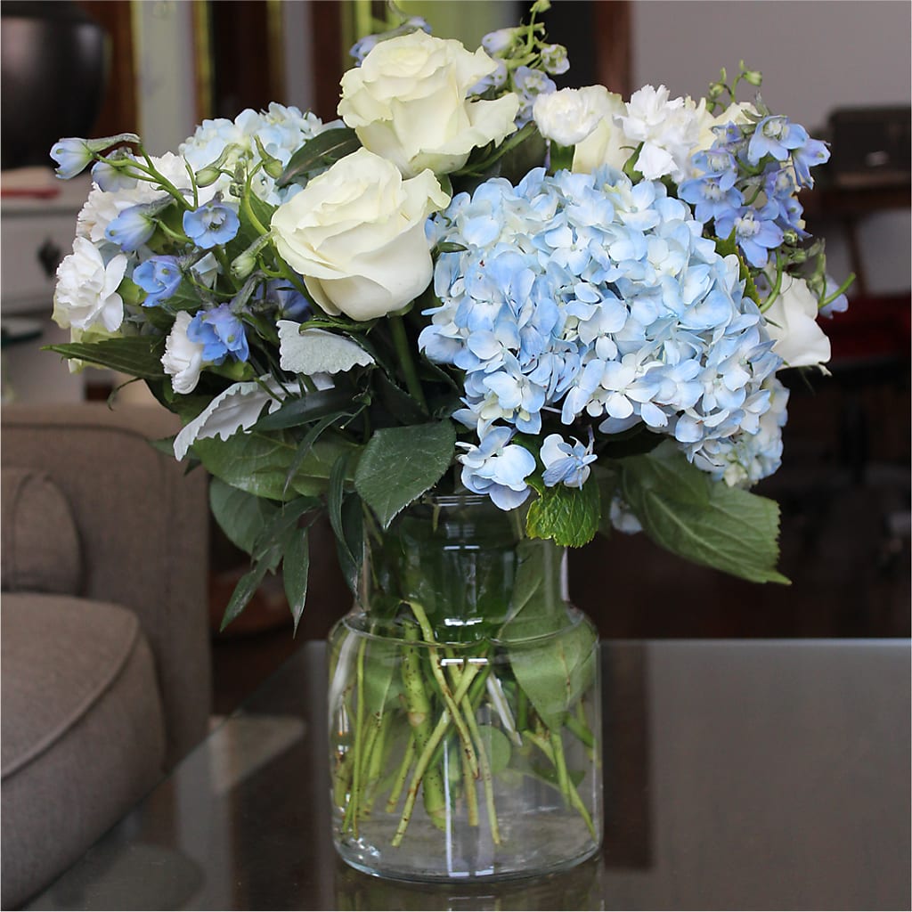 Clear Skies Bouquet – Nela Park Florist Llc, East Cleveland OH