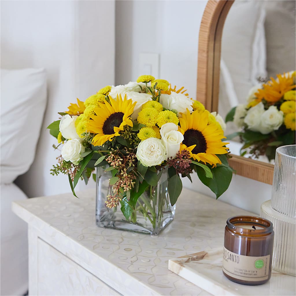 Luminous Morning Bouquet – Nela Park Florist Llc, East Cleveland OH