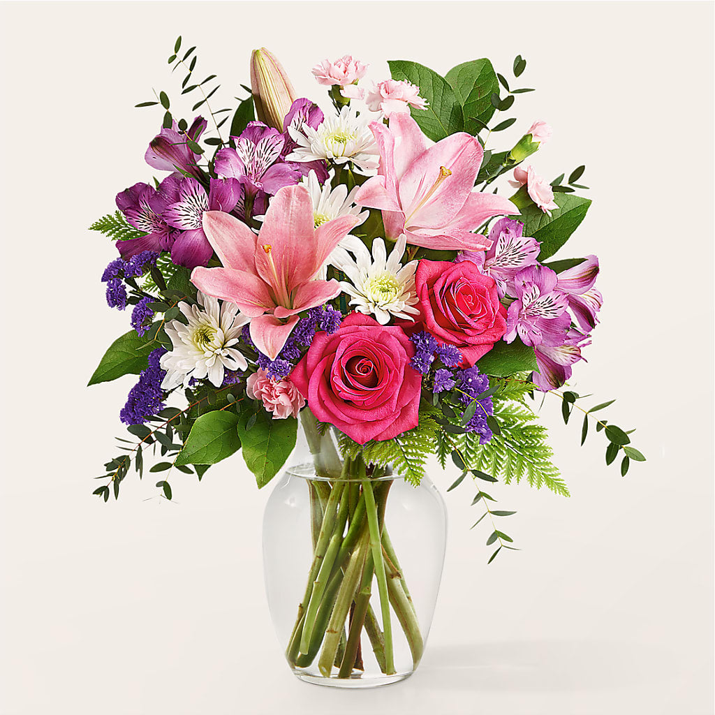 Lace & Pearls Bouquet – Nela Park Florist Llc, East Cleveland OH