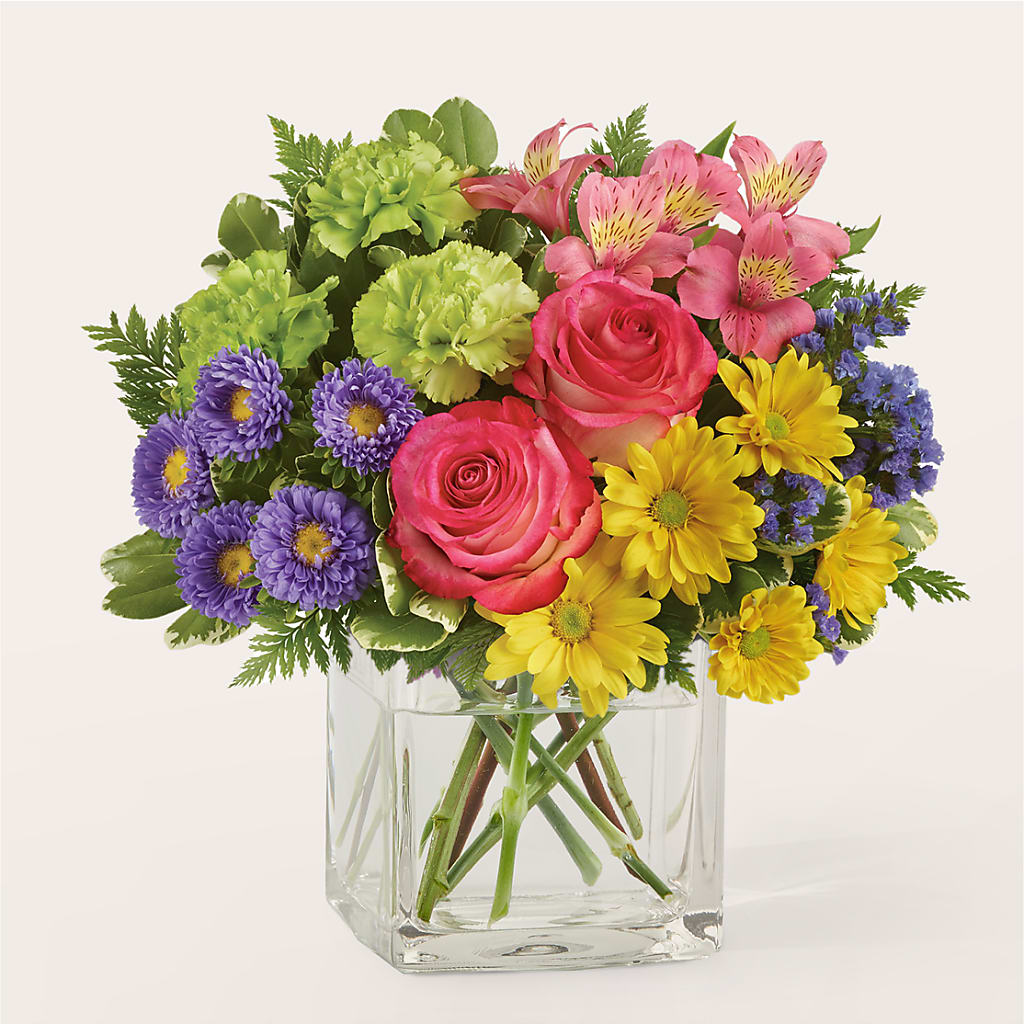Candy Jar Bouquet – Nela Park Florist Llc, East Cleveland OH