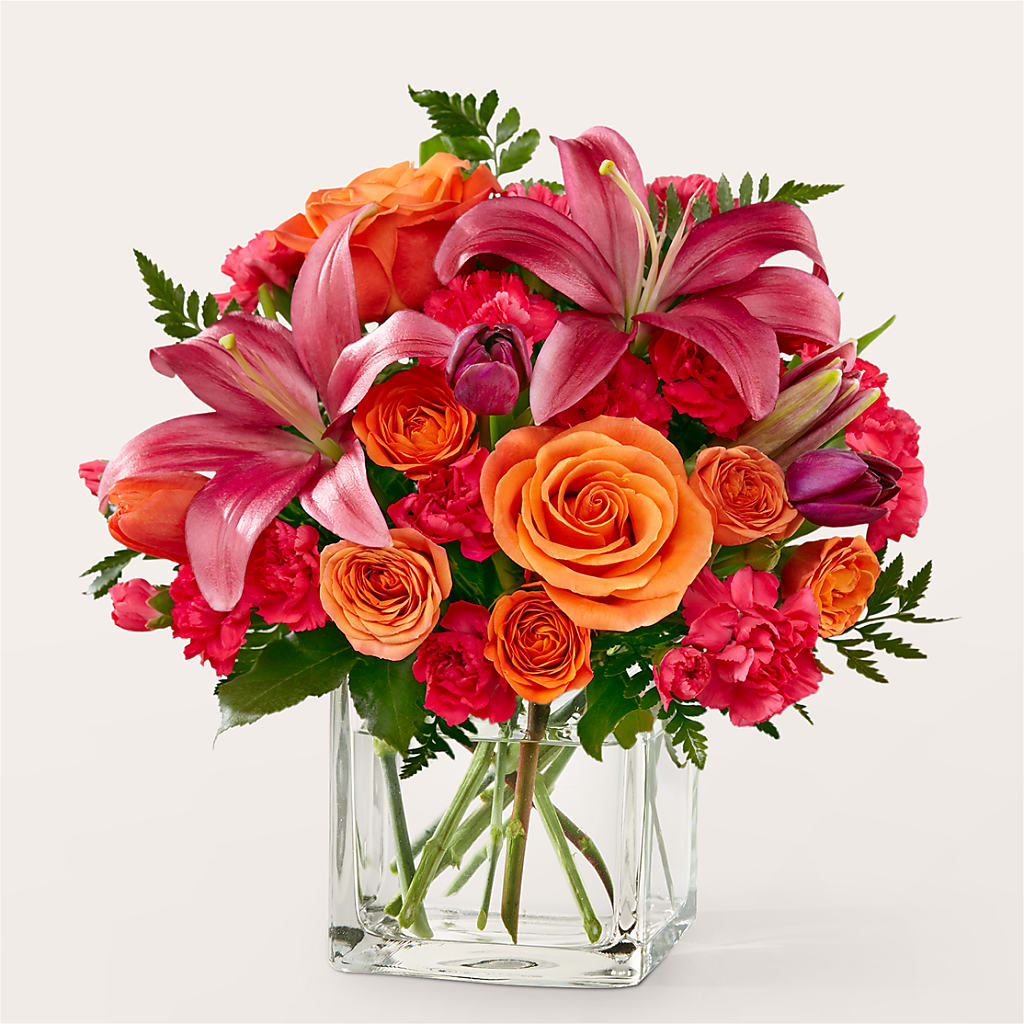Lucky Lily Bouquet – Nela Park Florist Llc, East Cleveland OH