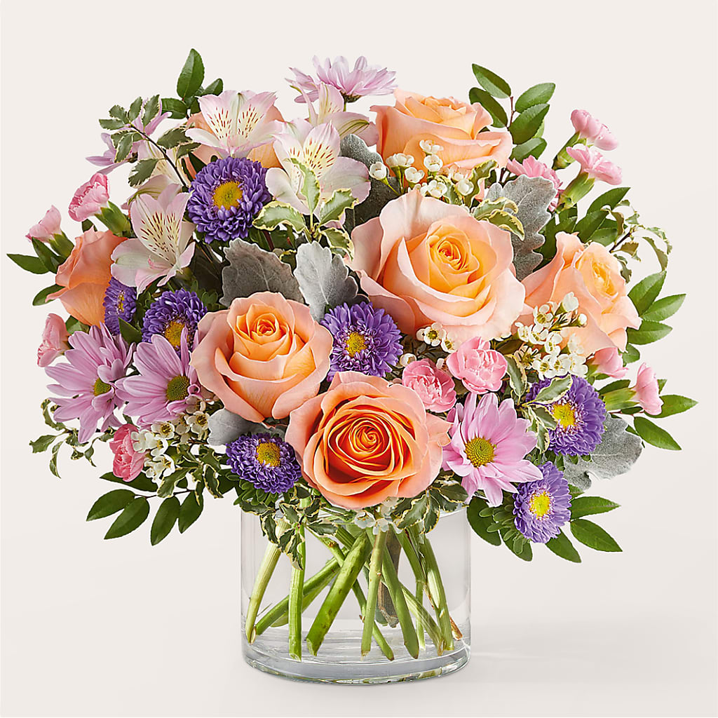 Glimmer Bouquet – Nela Park Florist Llc, East Cleveland OH