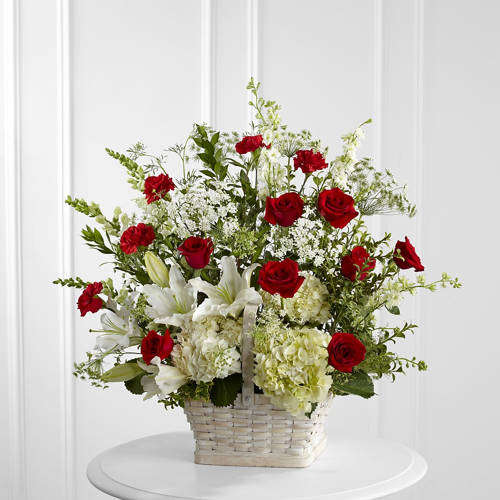In Loving Memory Arrangement – Nela Park Florist Llc, East Cleveland OH