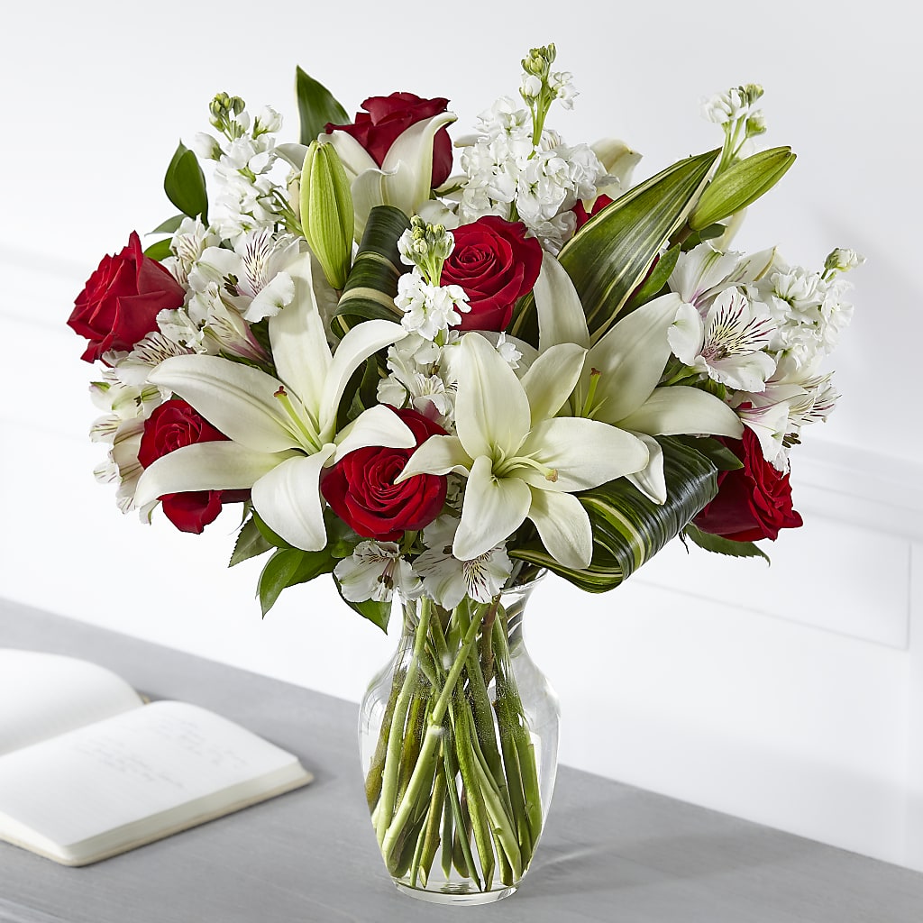 Loving Respect Bouquet – Nela Park Florist Llc, East Cleveland OH