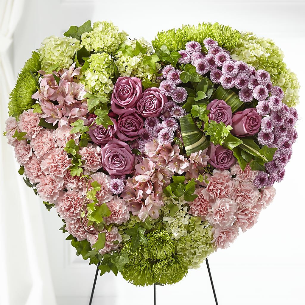 Heartwarming Standing Heart – Nela Park Florist Llc, East Cleveland OH