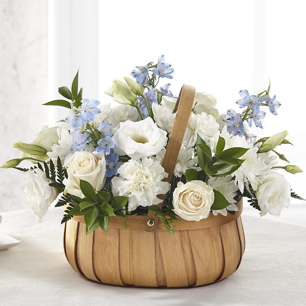 Sincerely Heartfelt Basket – Nela Park Florist Llc, East Cleveland OH
