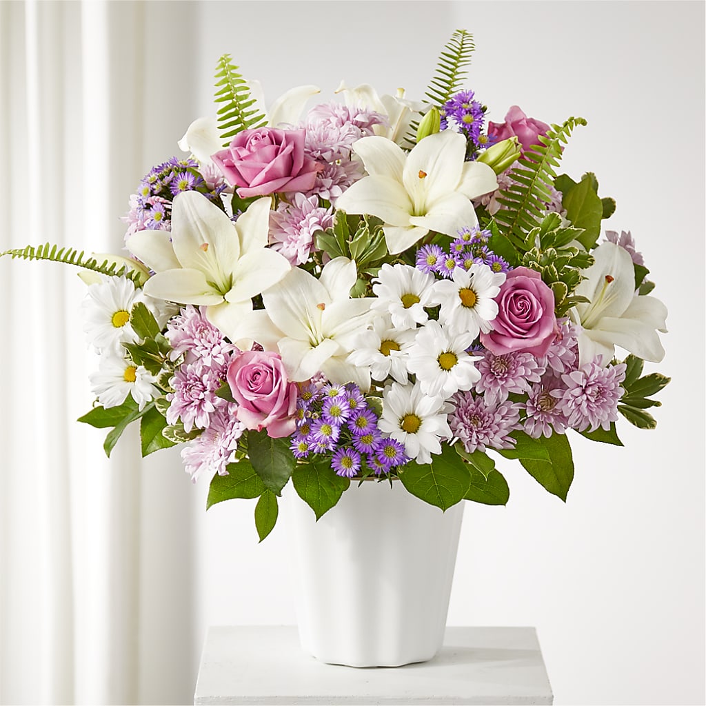 Warmest Thoughts Tabletop Basket – Nela Park Florist Llc, East Cleveland OH