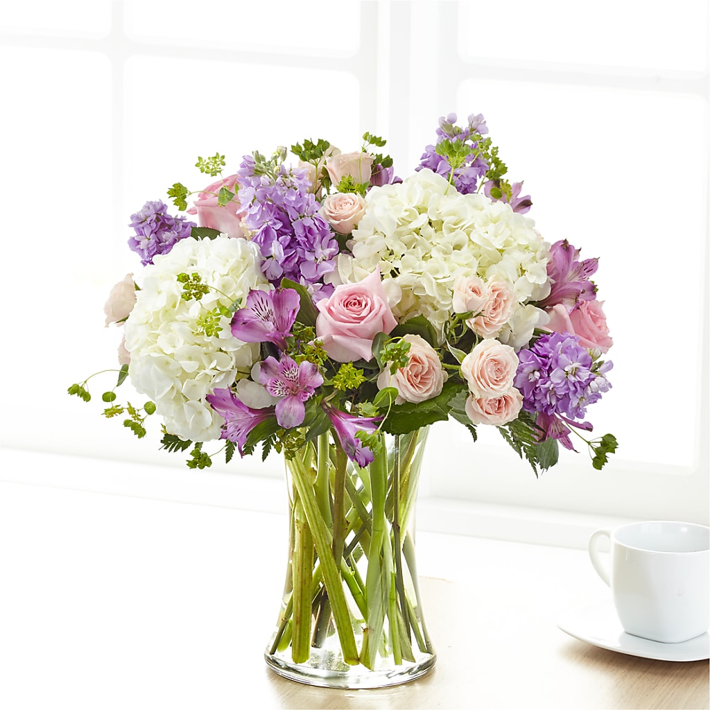 Shared Sentiment Bouquet – Nela Park Florist Llc, East Cleveland OH