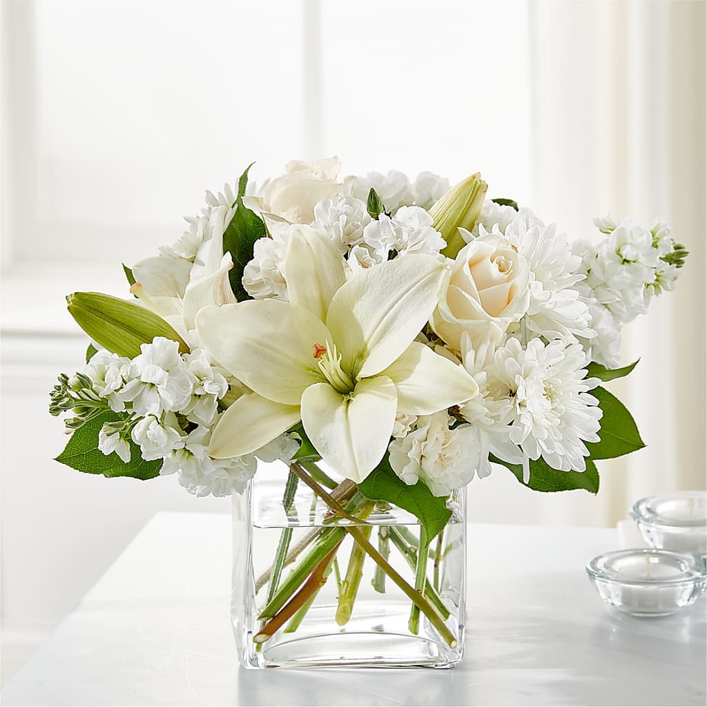 Gentle Breeze Bouquet – Nela Park Florist Llc, East Cleveland OH