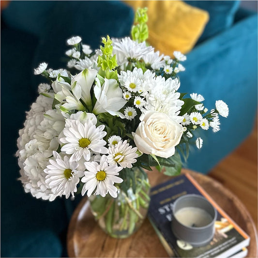 Classic Ivory – A Florist Original – Nela Park Florist Llc, East Cleveland OH