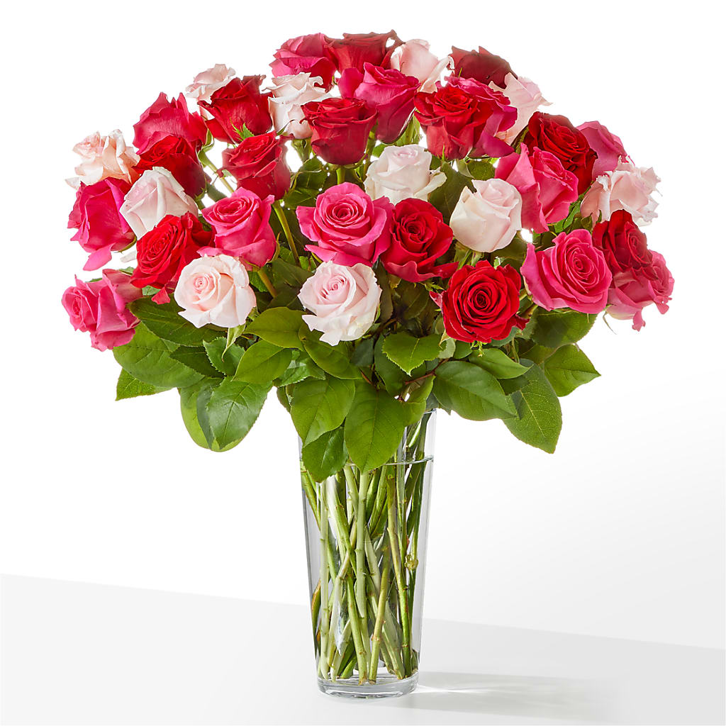 Charming Rose Bouquet – Nela Park Florist Llc, East Cleveland OH