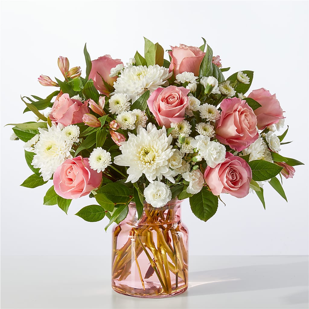 Infatuated Bouquet – Nela Park Florist Llc, East Cleveland OH