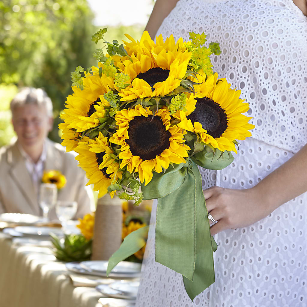 Free Spirit Bouquet – Nela Park Florist Llc, East Cleveland OH