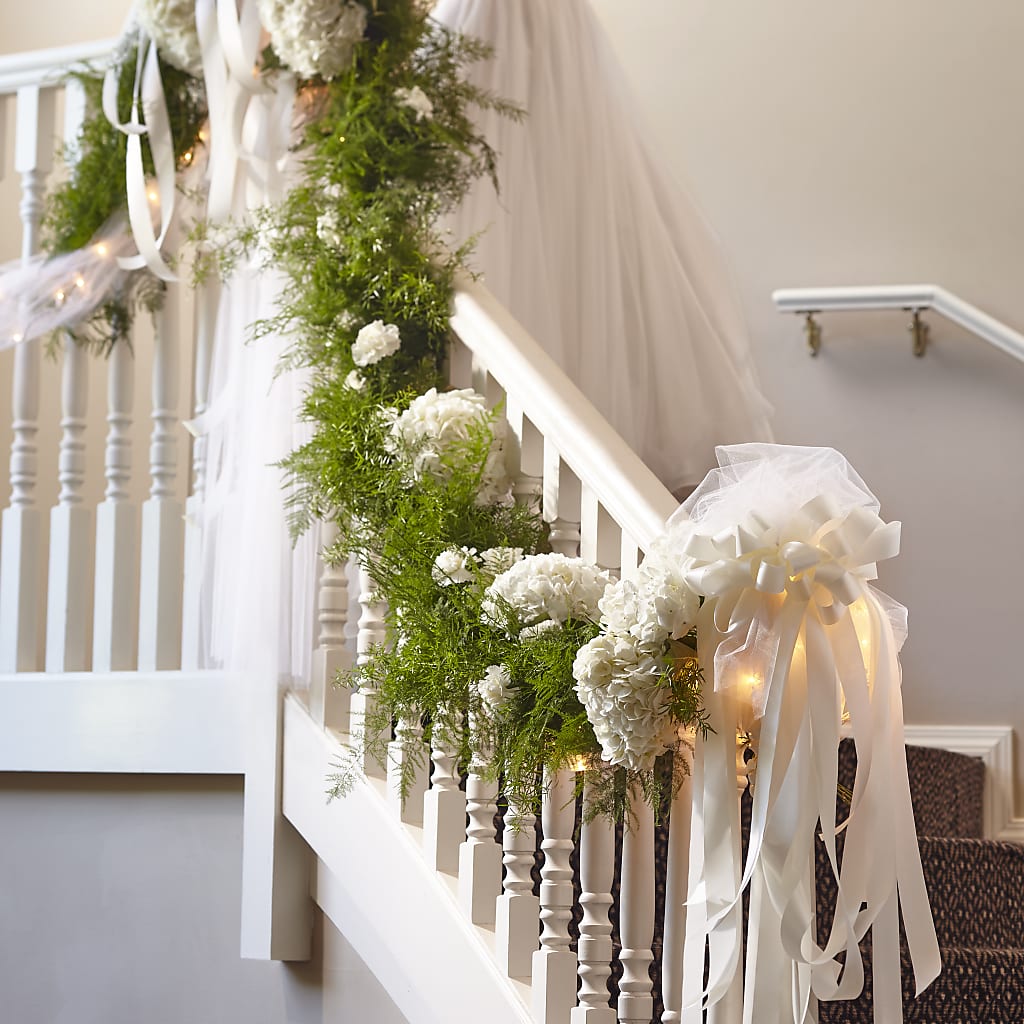 Champagne Dreams Garland – Nela Park Florist Llc, East Cleveland OH