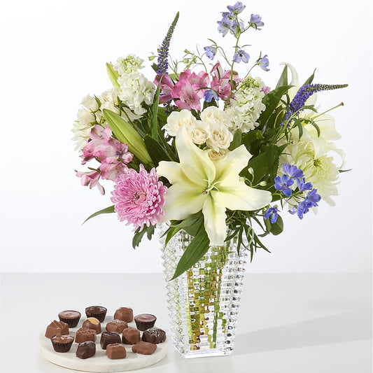 Winter Celebration Bouquet –  Nela Park Florist Llc, East Cleveland OH