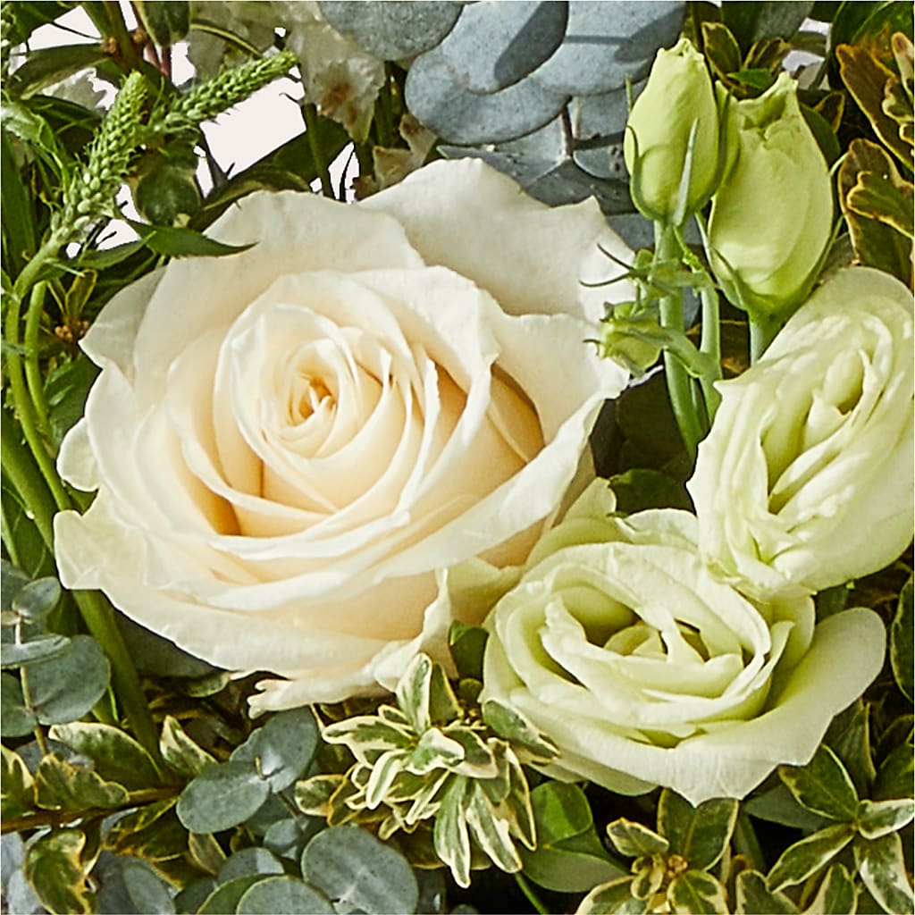 Cashmere Bouquet –  Nela Park Florist Llc, East Cleveland OH