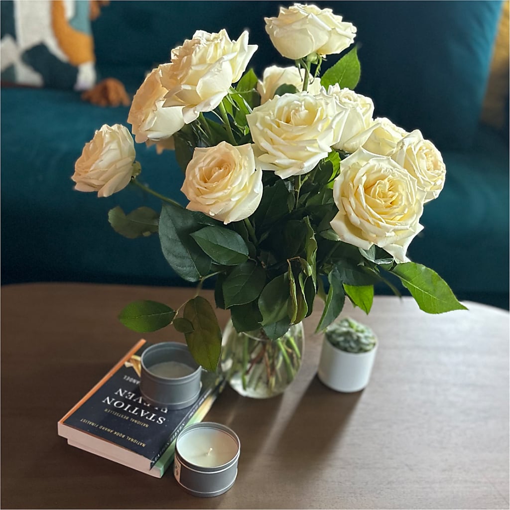 Long Stem Yellow Rose Bouquet –  Nela Park Florist Llc, East Cleveland OH