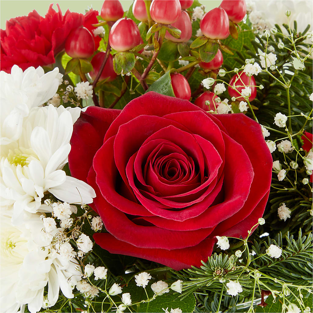 Chance of Flurries Bouquet –  Nela Park Florist Llc, East Cleveland OH