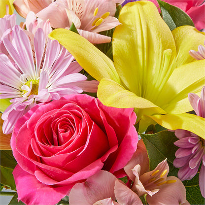 Sprinkles Bouquet –  Nela Park Florist Llc, East Cleveland OH