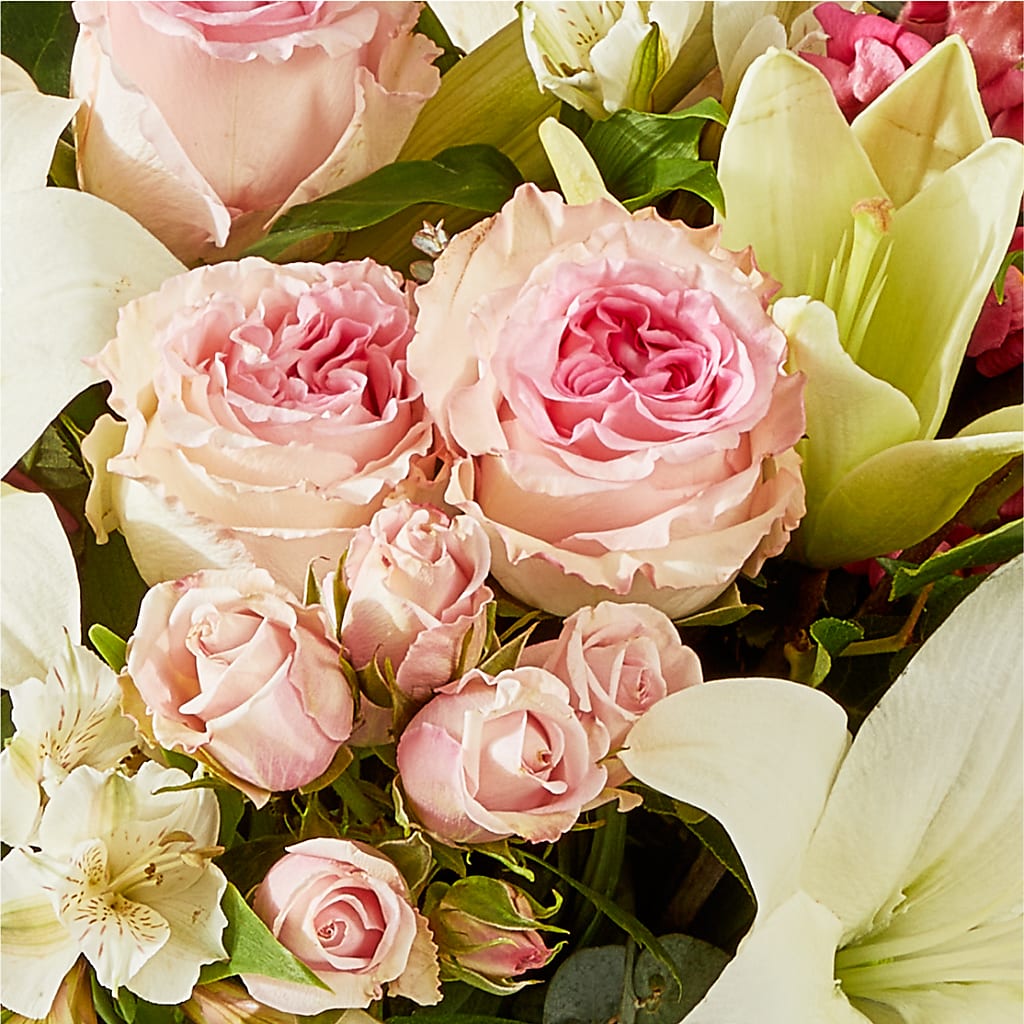 Ballet Slippers Bouquet –  Nela Park Florist Llc, East Cleveland OH