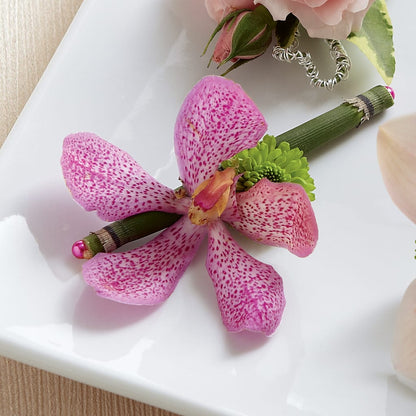 Pink Mokara Boutonniere –  Nela Park Florist Llc, East Cleveland OH