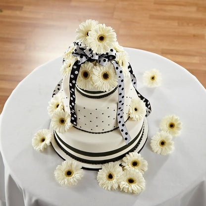 Simple Sophistication Cake Décor –  Nela Park Florist Llc, East Cleveland OH