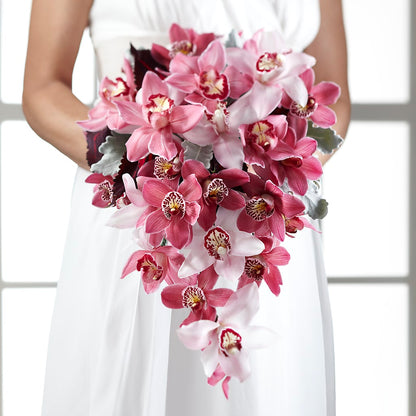 Pink Mink Bouquet –  Nela Park Florist Llc, East Cleveland OH